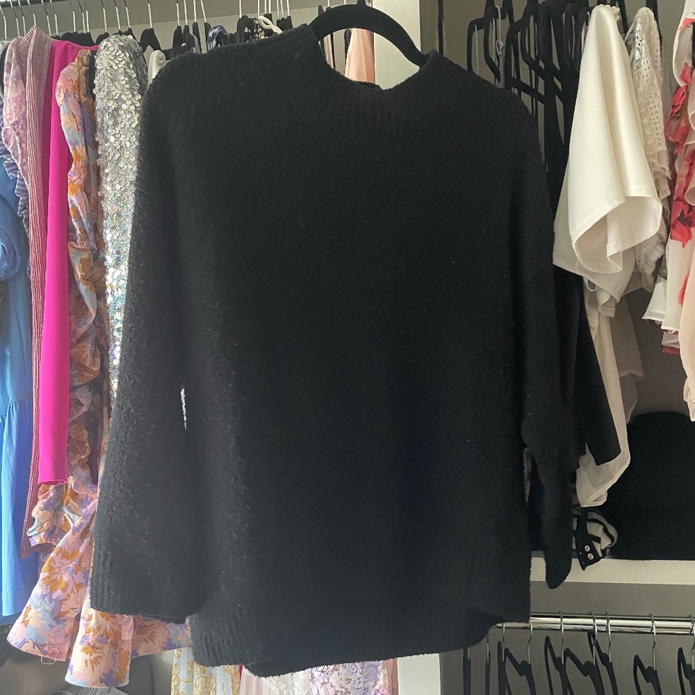 Vince Sweater Black Size Small